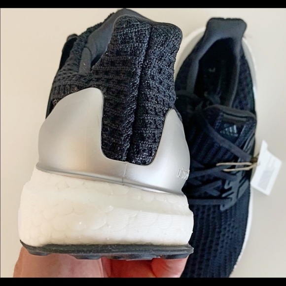 adidas ultra boost 19 Wmns 7.5 J6.5 NEW - Picture 6 of 8